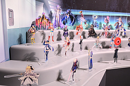 画像ギャラリー No.009のサムネイル画像 / AnimeJapan 2024「Fate/Grand Order」ブースレポート。400騎以上のサーヴァントがアクリルスタンドに。約3mの新規宝具の展示も
