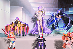 画像ギャラリー No.010のサムネイル画像 / AnimeJapan 2024「Fate/Grand Order」ブースレポート。400騎以上のサーヴァントがアクリルスタンドに。約3mの新規宝具の展示も