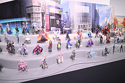 画像ギャラリー No.011のサムネイル画像 / AnimeJapan 2024「Fate/Grand Order」ブースレポート。400騎以上のサーヴァントがアクリルスタンドに。約3mの新規宝具の展示も