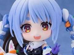 「FGO」と兎田ぺこらさんがコラボ。フィギュア「ねんどろいど 兎田ぺこら（マシュ・キリエライト コラボver.）」，2025年8月に発売