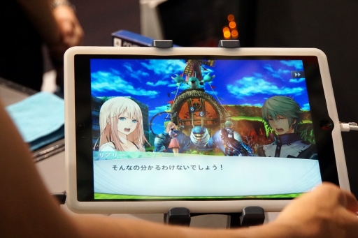 画像ギャラリー No.003のサムネイル画像 / ［TGS 2014］この内容で2800円は「安い」と断言できる完成度。スクエニのスマホ向けRPG「ケイオスリングスIII」のプレイムービーを掲載