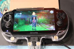 画像ギャラリー No.009のサムネイル画像 / ［TGS 2014］「ケイオスリングスIII」プレイレポート。スマートフォンの人気RPGシリーズが，サクサクのプレイ感覚はそのままにPS Vitaでも遊べる