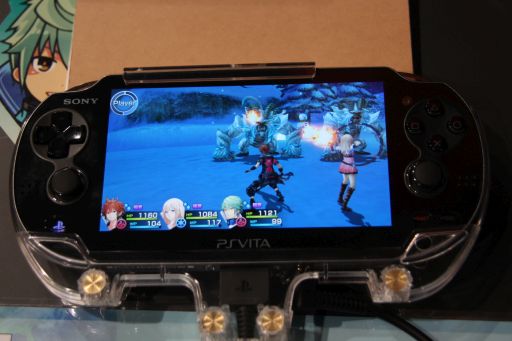画像ギャラリー No.010のサムネイル画像 / ［TGS 2014］「ケイオスリングスIII」プレイレポート。スマートフォンの人気RPGシリーズが，サクサクのプレイ感覚はそのままにPS Vitaでも遊べる