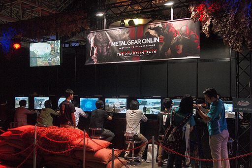 画像ギャラリー No.002のサムネイル画像 / ［TGS 2015］「METAL GEAR ONLINE」のプレイレポートを掲載。「MGSV：TPP」を踏襲した世界観や操作方法での対戦が楽しい