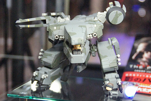 画像ギャラリー No.014のサムネイル画像 / [TGS 2015]10月に配信される「MGSV:TPP」の対戦モード「METAL GEAR ONLINE」イベントレポート。中央大学FPS部による対戦も披露