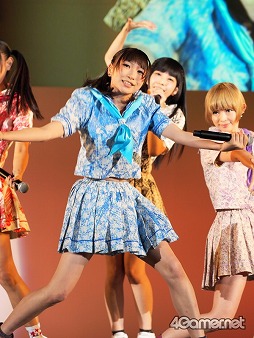 画像ギャラリー No.027のサムネイル画像 / ［TGS 2014］Fuji＆gumi Gamesの第一弾タイトル「ファントム オブ キル」のステージイベントに，でんぱ組.incが登場