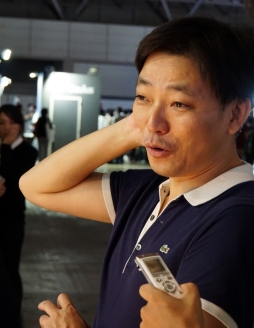画像ギャラリー No.004のサムネイル画像 / ［TGS 2014］フジテレビとgumiの“本気”に注目。スマホ向けSRPG「ファントム オブ キル」のキーマン2人にインタビュー