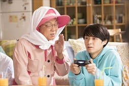 画像ギャラリー No.006のサムネイル画像 / 「New みんなのGOLF」,梅沢富美男さん出演の新CMを8月25日に放送開始。本日公開の特設サイトではインタビュー動画の公開も