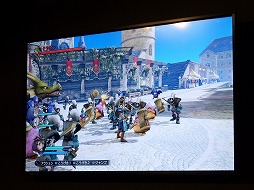 画像ギャラリー No.012のサムネイル画像 / ［TGS 2014］100万体のモンスター軍が迫る！　「ドラゴンクエストヒーローズ 闇竜と世界樹の城」デモンストレーションステージをレポート