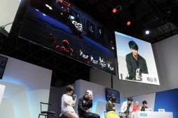 画像ギャラリー No.035のサムネイル画像 / ［TGS 2016］「ペルソナ5」声優トークステージをレポート。怪盗4人と探偵1人がキャラクターの魅力を語り，“猫ではない猫”モルガナを描く