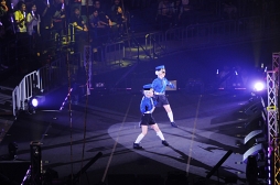 画像ギャラリー No.005のサムネイル画像 / 「PERSONA SUPER LIVE P-SOUND BOMB !!!! 2017 〜港の犯行を目撃せよ!〜」が開催。進化したライブ演出で観客を魅了