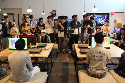 画像ギャラリー No.010のサムネイル画像 / 「Red Bull 5G 2015」の東代表決定戦が開催。2015年12月の「FINALS」に向けて4ジャンルの東軍ファイナリストが選出された会場の模様をレポート