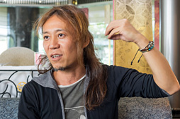 画像ギャラリー No.018のサムネイル画像 / バーチャルサラウンドヘッドフォン技術「DTS Headphone:X」は何を変えるのか。「バイオハザード リベレーションズ2」のデモについてキーマンへ聞く
