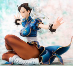 画像ギャラリー No.008のサムネイル画像 / 「ストIII」春麗の“あのポーズ”を立体化した「Fighters Legendary 春麗」が登場