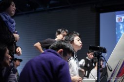 画像ギャラリー No.056のサムネイル画像 / 「ストIII 3rd」の祭典「第17回クーペレーションカップ」フォトレポート。レジェンドプレイヤー達の競演に白熱した現地の模様をお届け