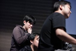 画像ギャラリー No.088のサムネイル画像 / 「ストIII 3rd」の祭典「第17回クーペレーションカップ」フォトレポート。レジェンドプレイヤー達の競演に白熱した現地の模様をお届け