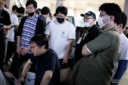 画像ギャラリー No.095のサムネイル画像 / 「ストリートファイターIII 3rd STRIKE」の祭典が4年ぶりに復活。「第18回クーペレーションカップ」フォトレポート