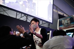 画像ギャラリー No.131のサムネイル画像 / 「ストリートファイターIII 3rd STRIKE」の祭典が4年ぶりに復活。「第18回クーペレーションカップ」フォトレポート