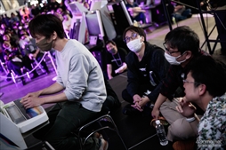 画像ギャラリー No.133のサムネイル画像 / 「ストリートファイターIII 3rd STRIKE」の祭典が4年ぶりに復活。「第18回クーペレーションカップ」フォトレポート