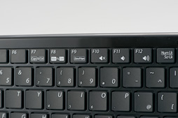 画像ギャラリー No.018のサムネイル画像 / 10キーレス&パンタグラフ式ゲーマー向けキーボード「BFKB88PC」レビュー。とにかく小さくて使えるのが欲しいならこれだ