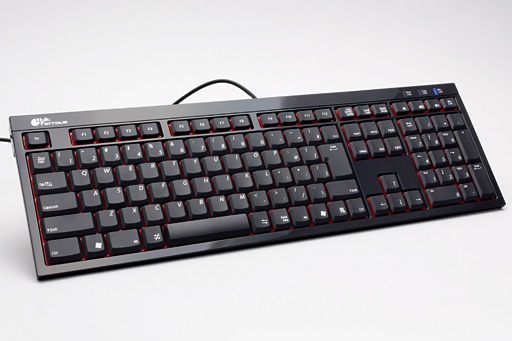 画像ギャラリー No.002のサムネイル画像 / ビット・トレード・ワンのゲーマー向けパンタグラフ式キーボード「BFKB113PBK」，1000円値下げで税別3980円に