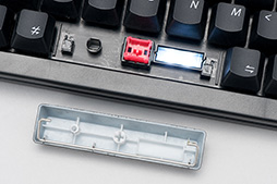 画像ギャラリー No.010のサムネイル画像 / 10キーレスのメンブレンキーボード「BFKB92UP2」レビュー。キーの安定感に優れ,ゲームにも普段使いにも使える一品だ