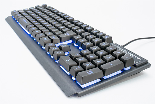 画像ギャラリー No.032のサムネイル画像 / 税込約3000円のゲーマー向けキーボード「デスイルミネーター」レビュー。エントリー市場の大本命か？