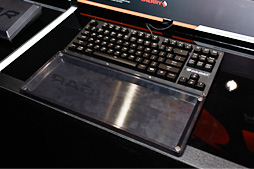画像ギャラリー No.007のサムネイル画像 / ［COMPUTEX］「ゲーマーが求めているものを真剣に聞いて回った」COUGARが，これまでとは異なる入力デバイス群を披露