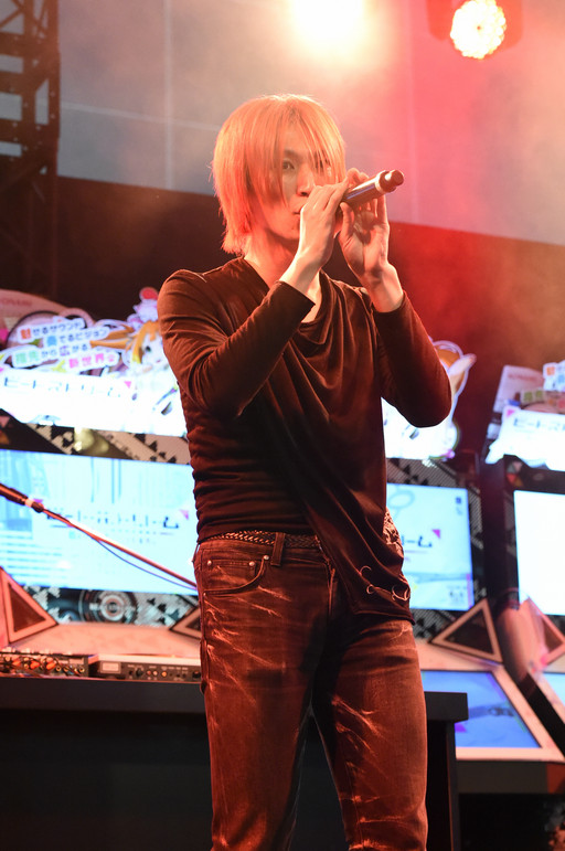 画像ギャラリー No.007のサムネイル画像 / ［JAEPO2015］BEMANIシリーズの人気楽曲が目白押し。「BEMANI SPECIAL LIVE in JAEPO2015」の様子をフォトレポート