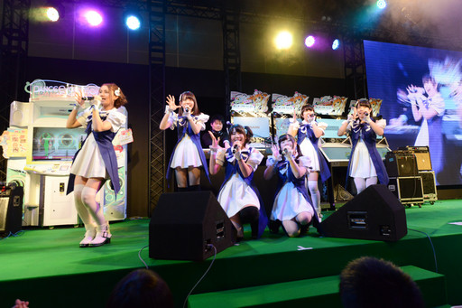 画像ギャラリー No.025のサムネイル画像 / ［JAEPO2015］BEMANIシリーズの人気楽曲が目白押し。「BEMANI SPECIAL LIVE in JAEPO2015」の様子をフォトレポート