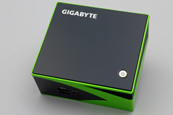 画像ギャラリー No.003のサムネイル画像 / 手のひらサイズで“GTX 760”搭載。GIGABYTE製の超小型ゲーマー向けベアボーン「BRIX Gaming」を動かしてみた