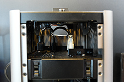画像ギャラリー No.008のサムネイル画像 / ［COMPUTEX］GIGABYTEの外付けグラフィックスボックスは決定版を目指して開発中。3スロット仕様のカードにも対応へ