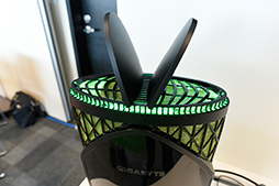 画像ギャラリー No.020のサムネイル画像 / ［COMPUTEX］GIGABYTEの外付けグラフィックスボックスは決定版を目指して開発中。3スロット仕様のカードにも対応へ