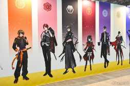 画像ギャラリー No.010のサムネイル画像 / 本丸での10年の軌跡を振り返る。「刀剣乱舞ONLINE」サービス開始10周年記念行事「刀剣乱舞 大本丸博 2025」展示会場レポート