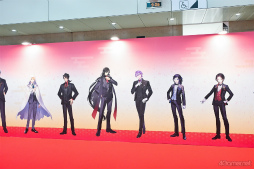 画像ギャラリー No.016のサムネイル画像 / 本丸での10年の軌跡を振り返る。「刀剣乱舞ONLINE」サービス開始10周年記念行事「刀剣乱舞 大本丸博 2025」展示会場レポート