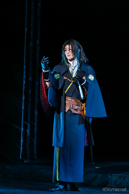 画像ギャラリー No.004のサムネイル画像 / 「ミュージカル『刀剣乱舞』 〜坂龍飛騰〜」会見&ゲネプロレポート。新時代の旗を掲げるを合言葉に,陸奥守吉行と坂本龍馬の熱いドラマを描く