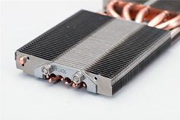 画像ギャラリー No.014のサムネイル画像 / GIGABYTEのGTX 980カードとMSIのGTX 970カード,オリジナルデザイン採用のOCモデル2枚を試す