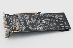 画像ギャラリー No.021のサムネイル画像 / 「GeForce GTX 960」レビュー。第2世代Maxwell初のミドルクラスGPUは,得手不得手のはっきりした低消費電力モデルだ