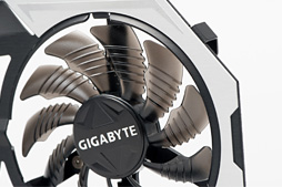 画像ギャラリー No.009のサムネイル画像 / 堂々の下克上でGTX TITAN X超え。GIGABYTEオリジナルのOC版GTX 980 Tiカードは相当に速かった