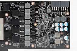 画像ギャラリー No.019のサムネイル画像 / 堂々の下克上でGTX TITAN X超え。GIGABYTEオリジナルのOC版GTX 980 Tiカードは相当に速かった