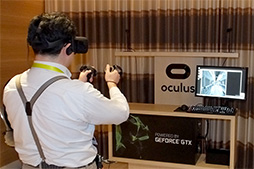 画像ギャラリー No.010のサムネイル画像 / ［CES 2016］「VR Ready」ロゴプログラムを開始したNVIDIAのブースに行って，最新のVRコンテンツを「Rift」と「Vive Pre」で体験してきた