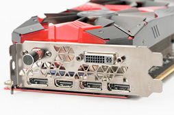 画像ギャラリー No.011のサムネイル画像 / DuraProブランドの第1弾となるGTX 980 Tiカード「DuraPro-GTX980Ti-6GB」を試す。「安心して使えるプレミアムブランド」が持つ価値とは