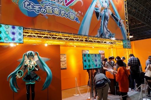 画像ギャラリー No.006のサムネイル画像 / ［TGS 2014］初音ミクをテーマにした新作アプリ「初音ミク PuzzRemix」「初音ミクぐらふぃコレクション なぞの音楽すい星」のプレイムービーを掲載