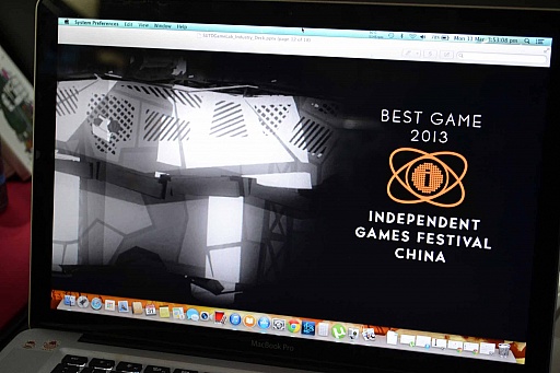 画像ギャラリー No.005のサムネイル画像 / ［TGS 2014］光に照らされたらアウト。モノクロ画面が印象的なアクションパズル「One Upon Light」プレイレポート