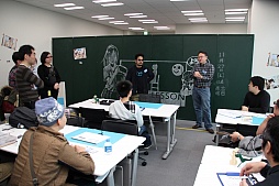 画像ギャラリー No.001のサムネイル画像 / 「サマーレッスン」を含む7つのデモを試遊できる「Project Morpheus」の体験会が開催。吉田修平氏と原田勝弘氏も来場者の質問に回答