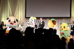 画像ギャラリー No.011のサムネイル画像 / 「妖怪ウォッチ」が大賞/総務大臣賞を受賞した，「デジタル・コンテンツ・オブ・ジ・イヤー'14/第20回記念AMDアワード」の授賞式をレポート