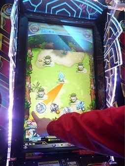 画像ギャラリー No.011のサムネイル画像 / 「モンスト」がついにアーケードに進出！　「モンスターストライク MULTI BURST」ロケーションテストをレポート