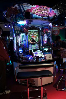 画像ギャラリー No.021のサムネイル画像 / ［JAEPO2015］「モンスターストライク MULTI BURST」や，人気作の新展開などを確認できたKONAMIブースをレポート