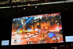 画像ギャラリー No.015のサムネイル画像 / ［TGS 2017］「Overwatch」公式大会の代表を中心としたドリームチームと，7th heavenが激突。e-Sports Xステージのスペシャルマッチをレポート