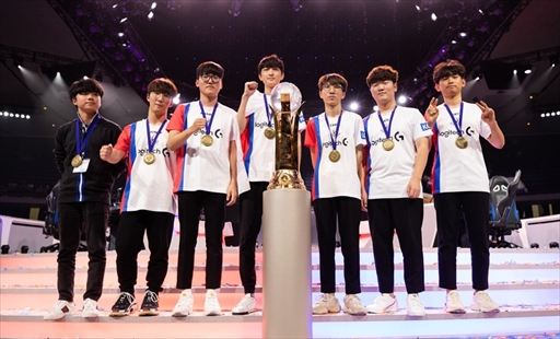 画像ギャラリー No.002のサムネイル画像 / 「Overwatch World Cup 2018」は，韓国チームが圧巻のパフォーマンスを見せ3連覇を達成。大会MVPにはJJonak選手が選出